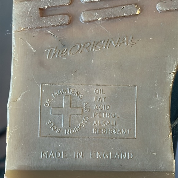 Dr. Martens Vintage 1460 Made In England Boots Black Leather Size 6 - Picture 9 of 16